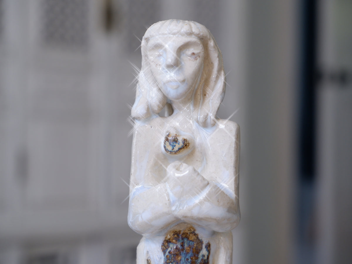 Hold On Statuette