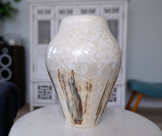 Window-carved medium vase