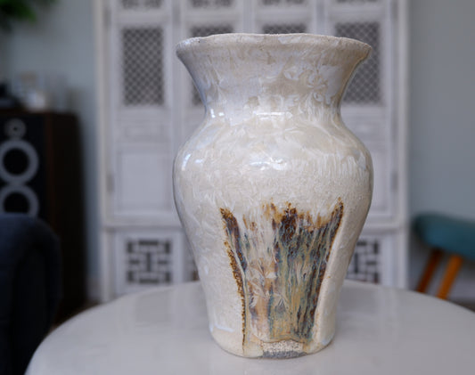 Window-Carved Medium Vase I