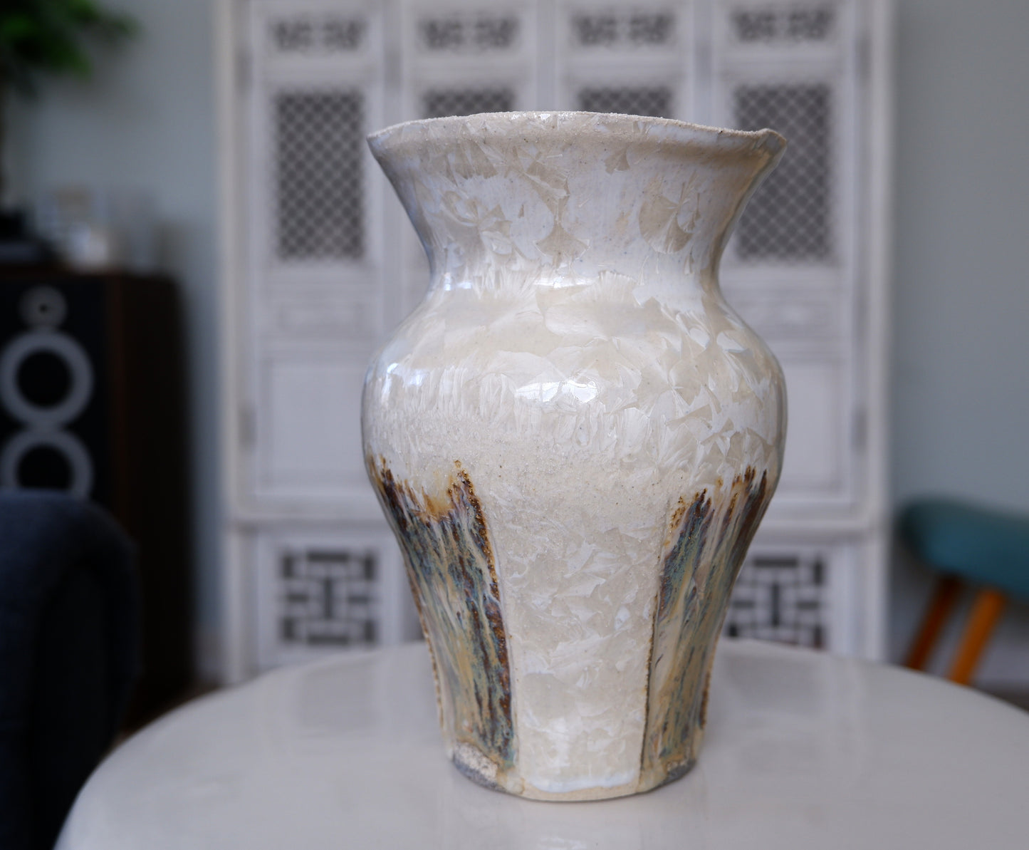 Window-carved small vase I
