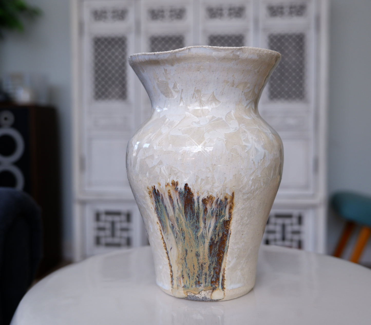 Window-carved small vase I