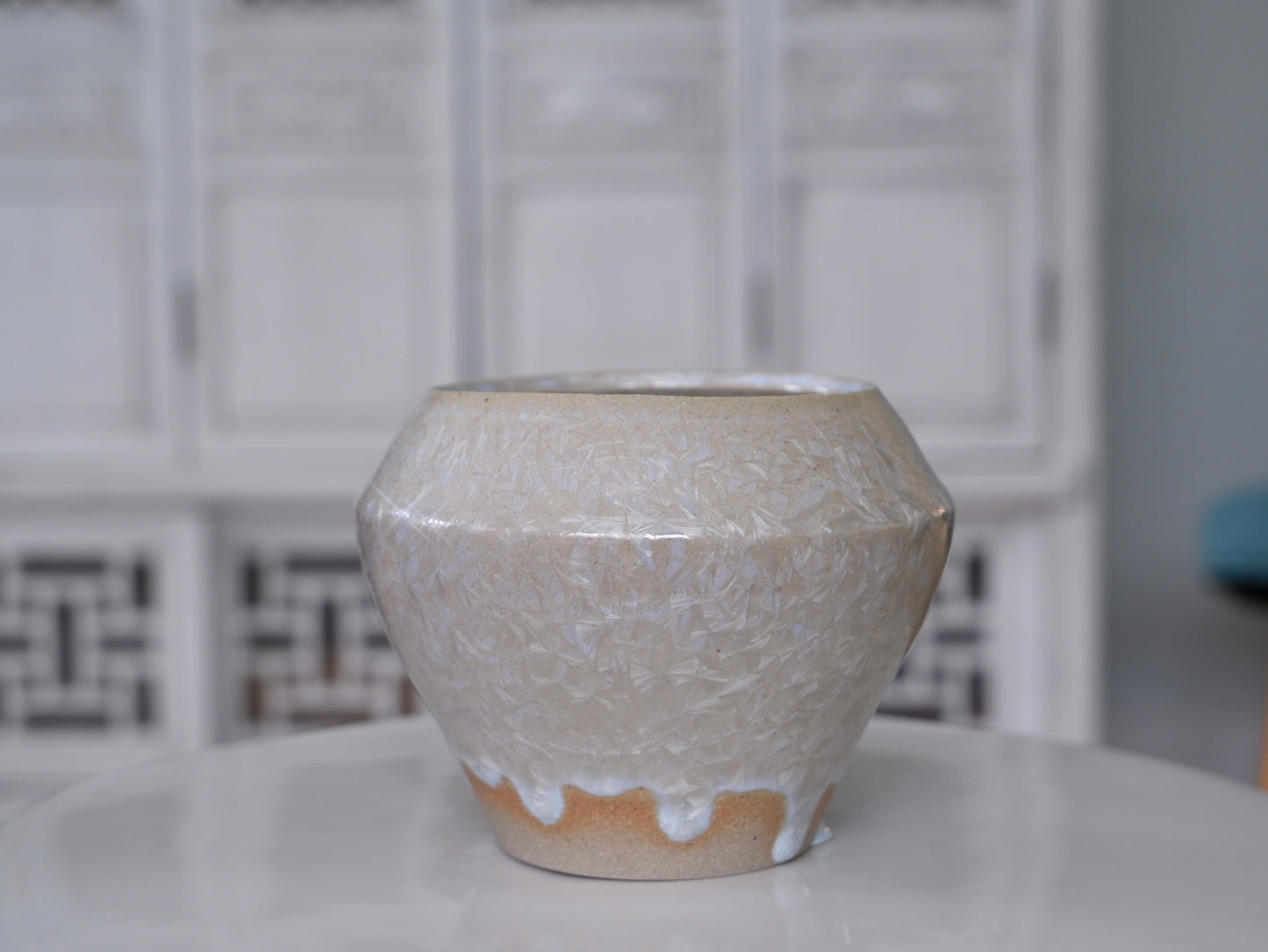 Buff clay vase